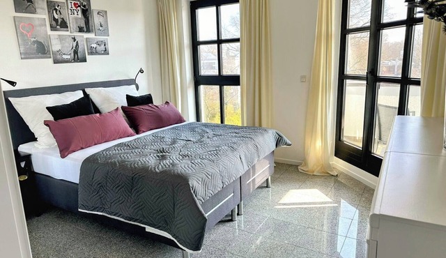 Modernes 75m² Apartment/2 Schlafzimmer/2 Balkone/Top Lage in München