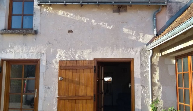 Modernised one bedroom house in the heart of the Touraine countryside