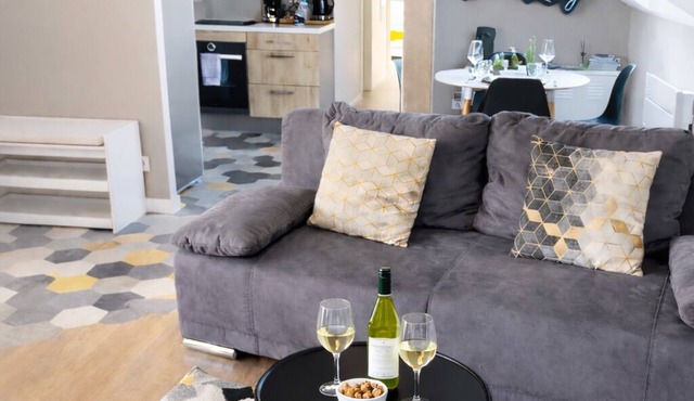 ModernLiving - Cosy, modern & ideally located