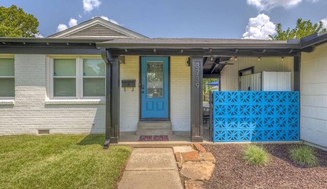 ModernNest-KS Bed| Fire Pit Near TU Expo Downtown