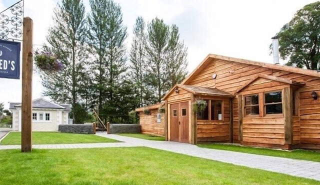 Moffat Manor Holiday Resort