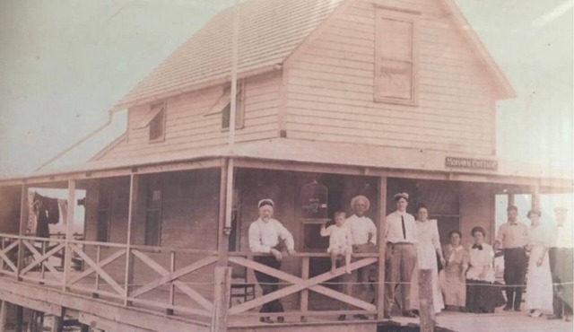 Mohawk Cottage, keep it simple at this peaceful cottage. Off street parking.