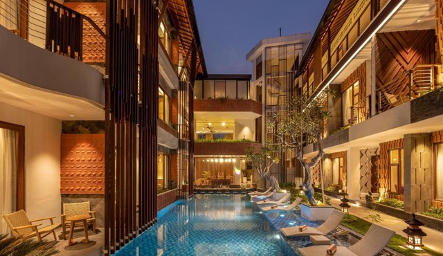 Mokko Suites Batubelig