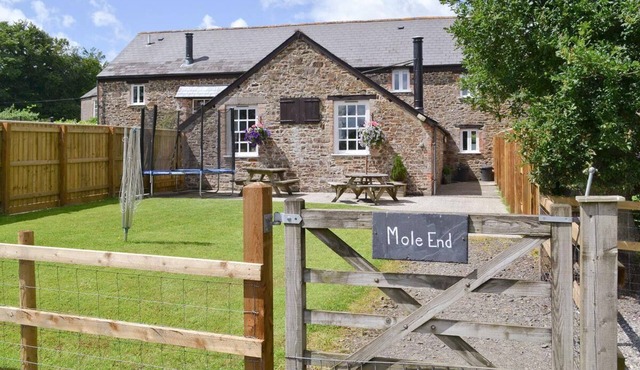 Mole End at Libbear Barton