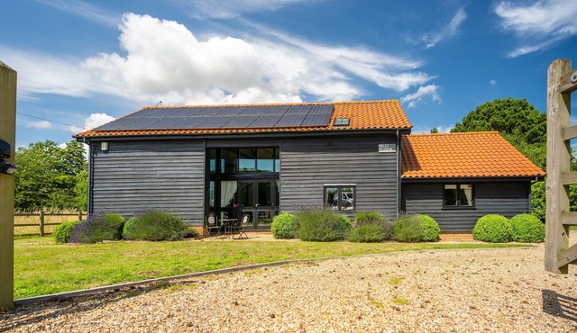 Moles Meadow, Middleton