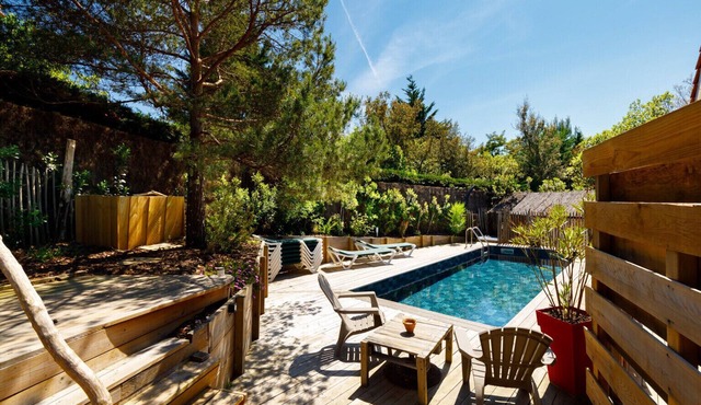 Moliets villa with pool La Maison Flôttée