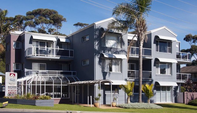 Mollymook Cove Apartments