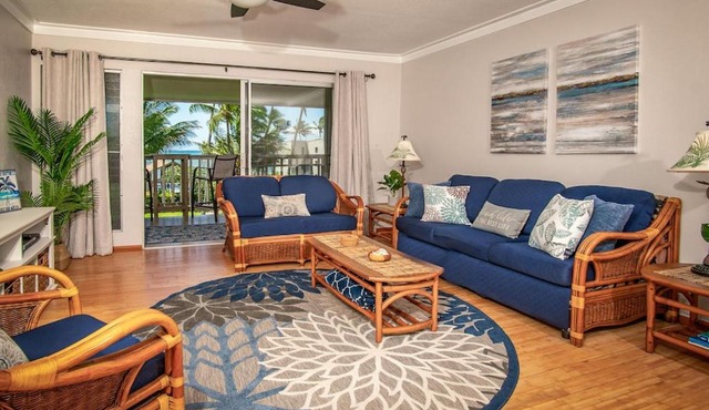 Molokai Island Retreat with Beautiful Ocean Views and Pool - Newly Remodeled!