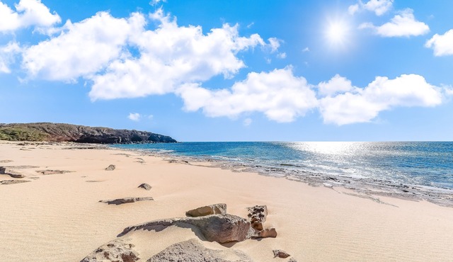 Molokai luxury retreat at Ke Nani Kai Resort with ocean view, pool & tennis