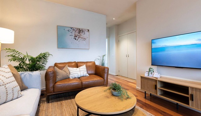 Moments to Sand on Bear