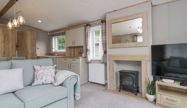 MÔN, family friendly, with a garden in Troutbeck Bridge