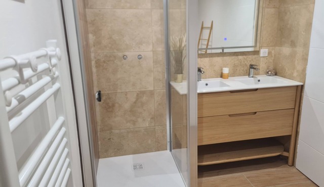 Mon Nid'éal de Bien-être with private SPA