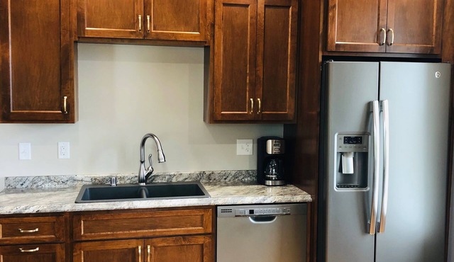 Mona K's-Big Green Rental