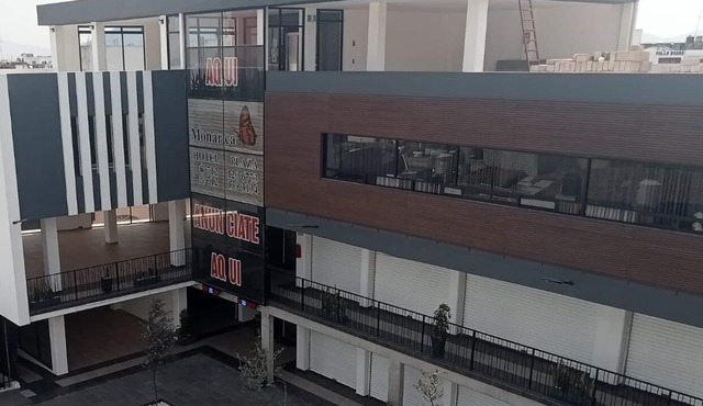 MONARCA HOTEL & PLAZA