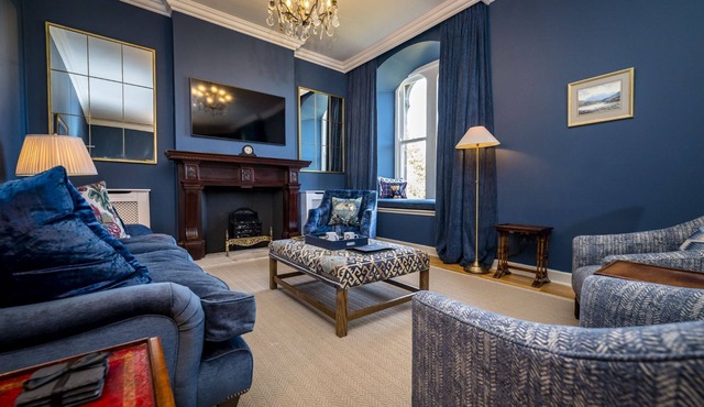 Monastery 8 - Paterson 2 bedroom apartment with luxury period features