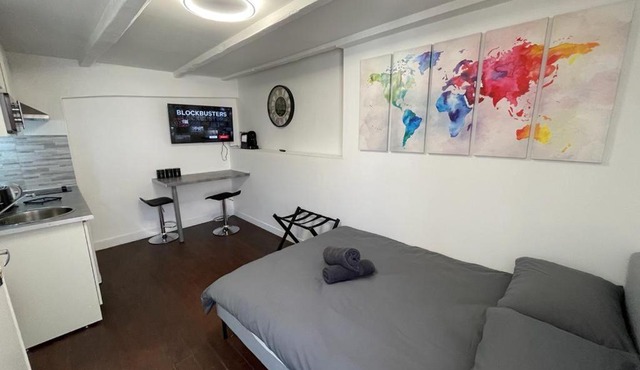 Monde-idéal-Coeur de Niort-calme-Wifi-Netflix