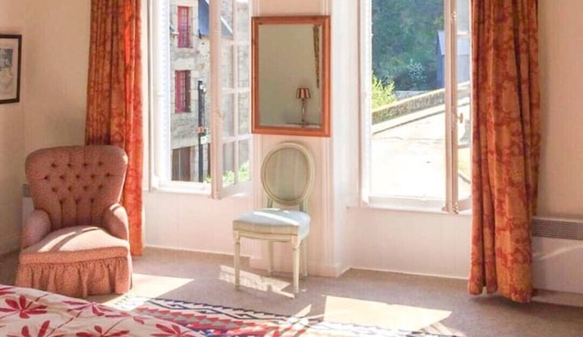 Monet Apartment - charming apartment with river view