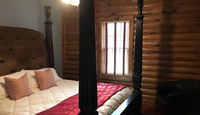 Mongolia Room w/ Bedroom