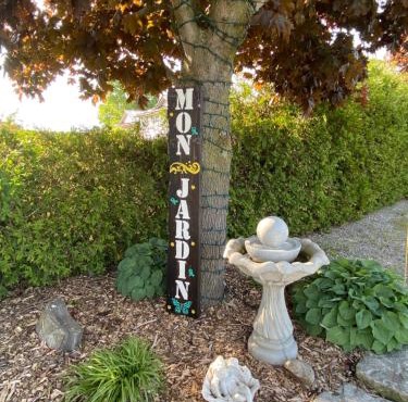 MonJardin Bed and Breakfast
