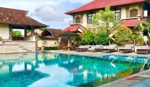 Monkey Forest Bungalow
