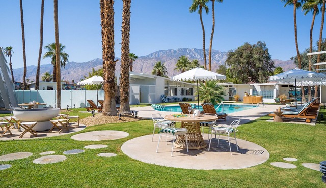 Monkey Tree Hotel 3 by AvantStay | Stylish Hotel in Palm Springs w/Pool!