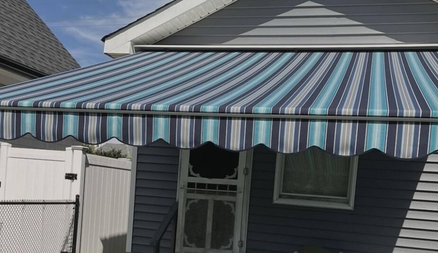Monmouth Beach Cottage! Avail Last week of June, July, August to Labor Day 2026