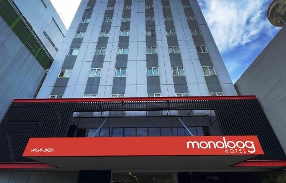 Monoloog Hotel Bekasi