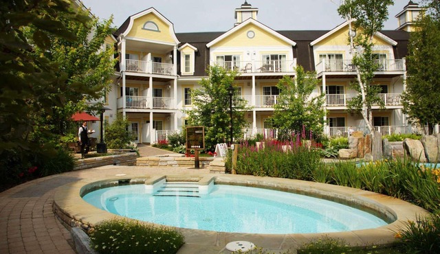 Mont-Tremblant - Château Beauvallon - One Bedroom Family Suite-Free resort shuttle!