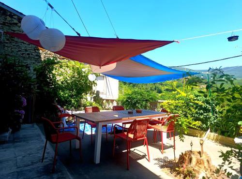 Montagne Noire et Douce Quiétude