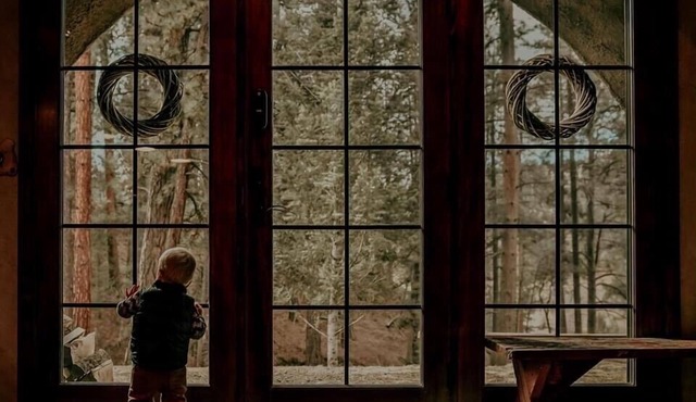 Montana Hobbit House!