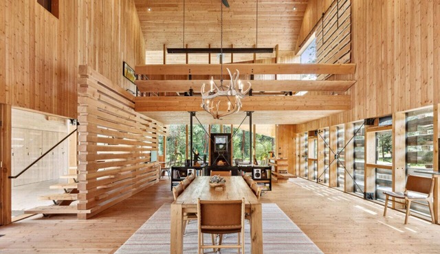 * *Montana`s Architectural Marvel: Skwala Lodge* *