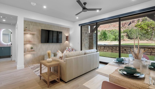 Montclair Zion - a luxurious Villa that embodies comfort and style with balcony