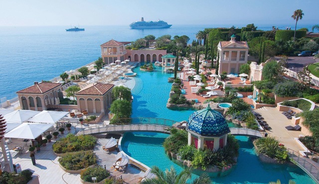 Monte-Carlo Bay Hotel & Resort