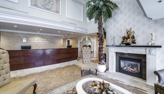 Monte Carlo Inn - Brampton Suites