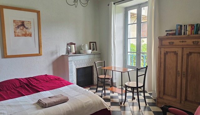 Monte d'Oro apartment, La Villa Bleue, mansion house in central Corsica,