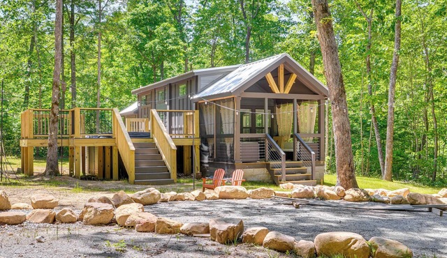 Monteagle Cabin w/Swim Spa, Sauna & Fire Pit!