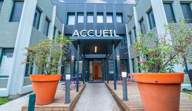 Montempô Apparthôtel Lyon Sud