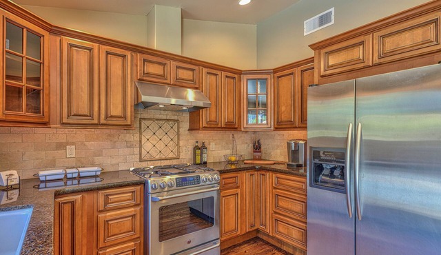 Monterey Bay Cozy Charmer