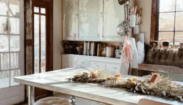 Monterey Bay Tuscan-Style Art Studio on Two Acres