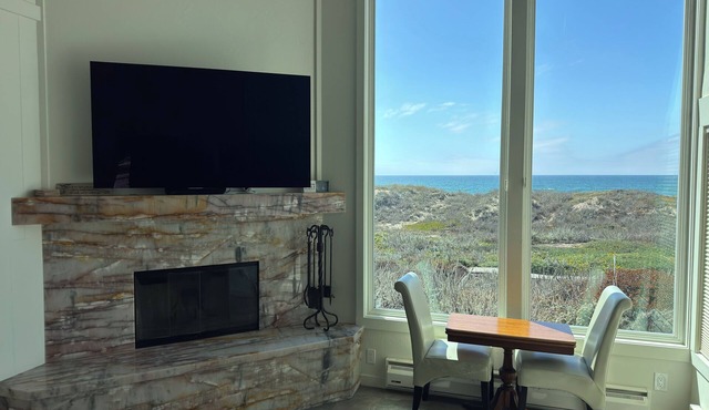 Monterey Dunes Beachfront, Sand, Surf - Book now without waiting - Instant Confirmation