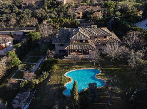 Montesión 71 - Casa con piscina & jardín, al lado de Puy du Fou