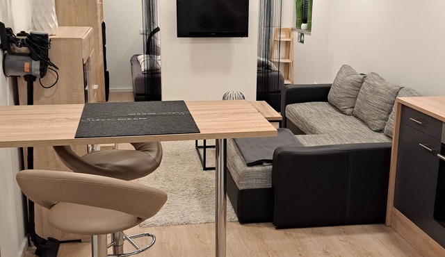 Monteurwohnung Inkl. Wlan, Smart-tv, Küche, Waschmaschine, Parkplatz in Roding