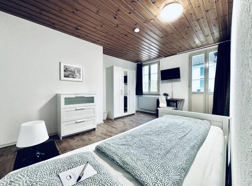 Monteurzimmer - Worker's accommodation - ZIMMERzuVERMIETEN in Biberist