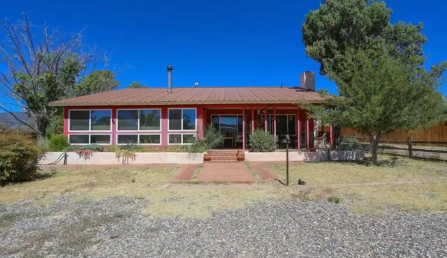 Montezuma Old West Ranch Housen