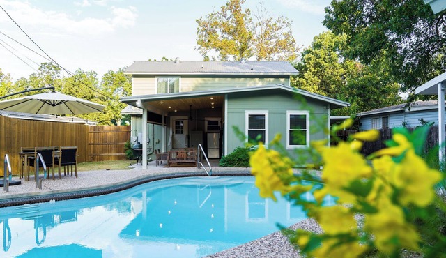 Month/Week Long Discounts- Firepit/Cozy Living/Cold Plunge