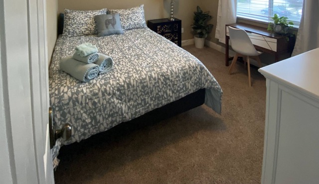 Monthly Bedroom Rental -
