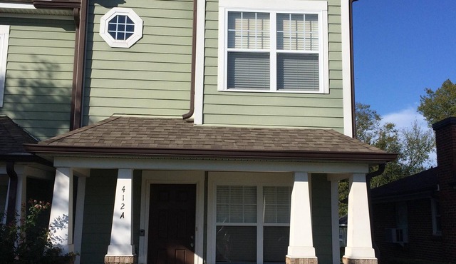 Monthly rental 5 miles to Down Town Nashville