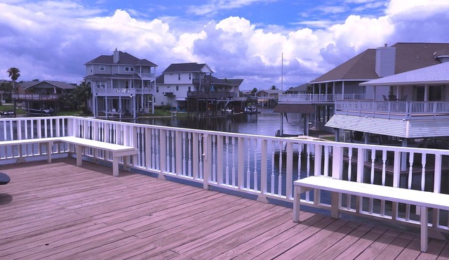 Monthly Rental Only, Water front House with Bikes, Kayaks, Grill, Boat slip