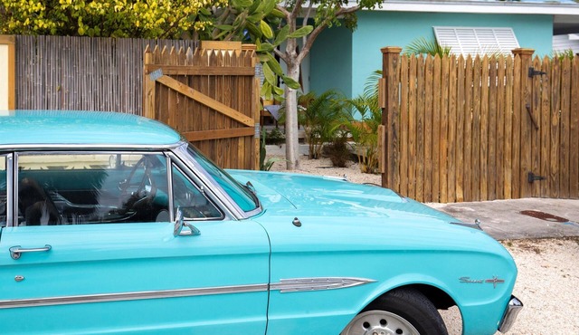 Monthly Rentals Only - Key West Cottage Du Soleil