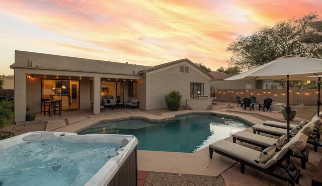 Monthly Stay Retreat | Heated Pool + Hot Tub | Near Intel